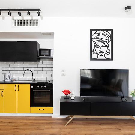 The Arlozorov Residence - By Localz Group Тел Авив Екстериор снимка