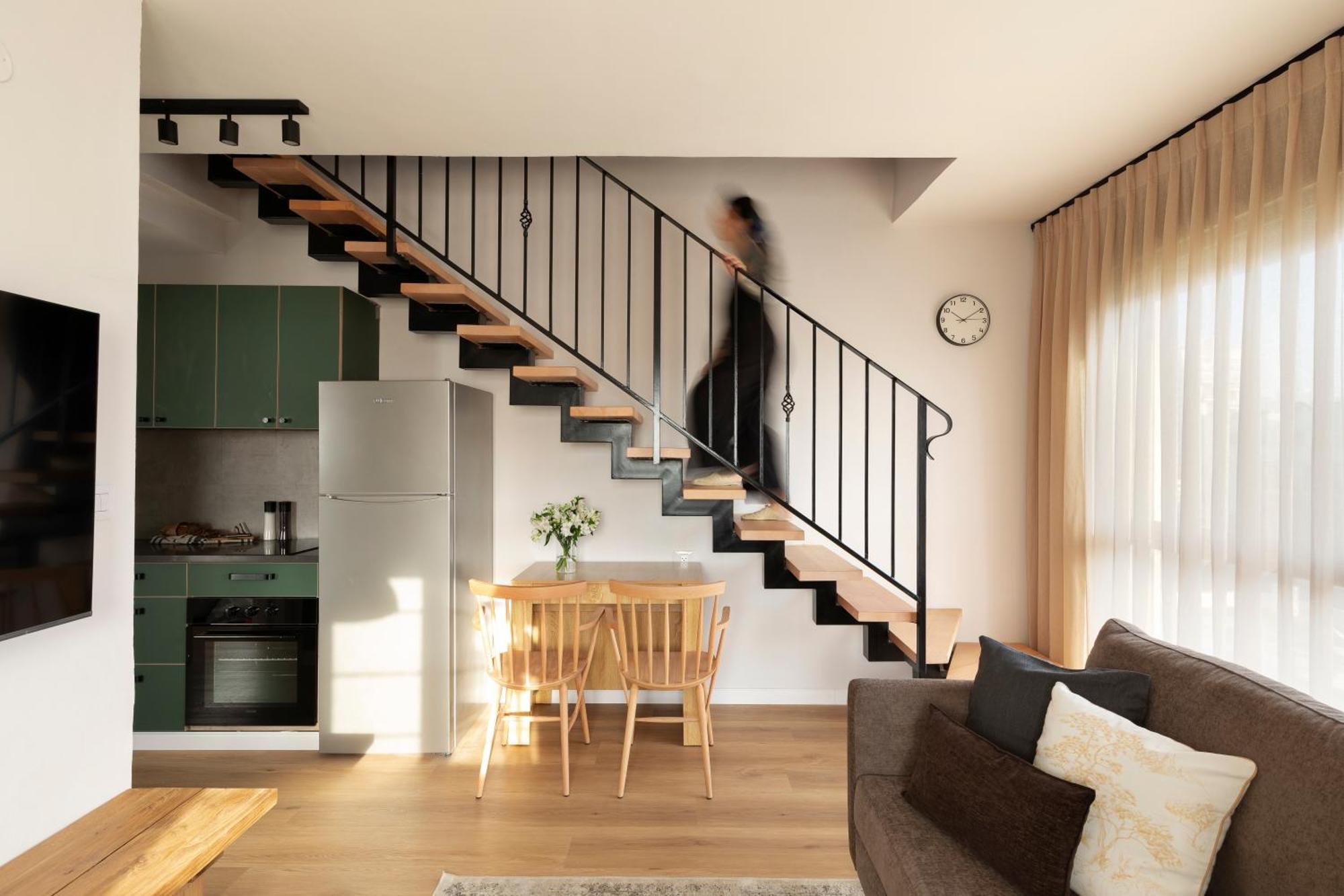 The Arlozorov Residence - By Localz Group Тел Авив Екстериор снимка